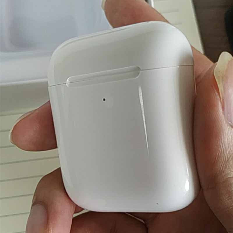 i80 TrueSound Wireless Earbuds